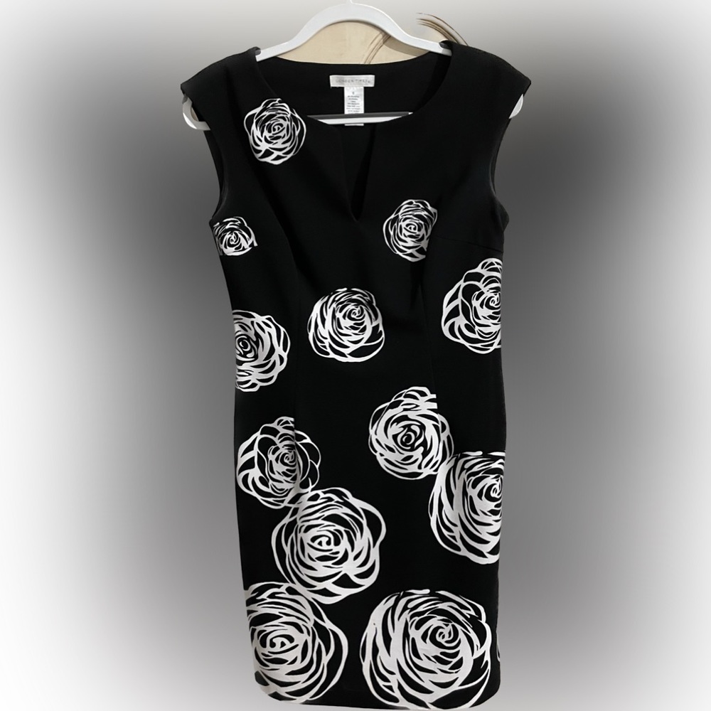 SO PRETTY Black and White Sheath Dress